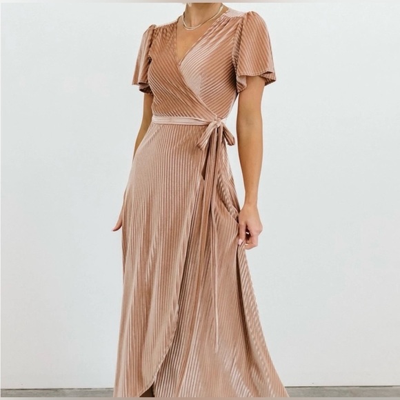 Baltic Born Andi Ribbed Velvet Wrap Maxi Dress Champagne XXL NWT - Picture 12 of 12